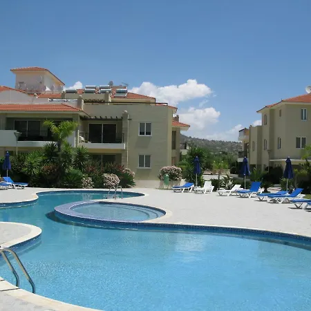 Gardens E104 * פיילה