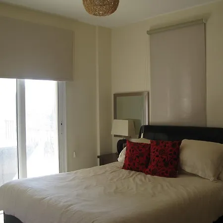 דירה Gardens E104